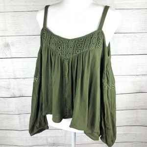 zoe & rose | Olive Crochet Cold Shoulder Top